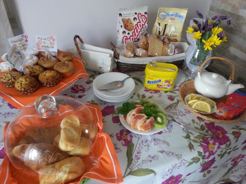 Bed And Breakfast Romantica Evasione Sutri Exterior foto