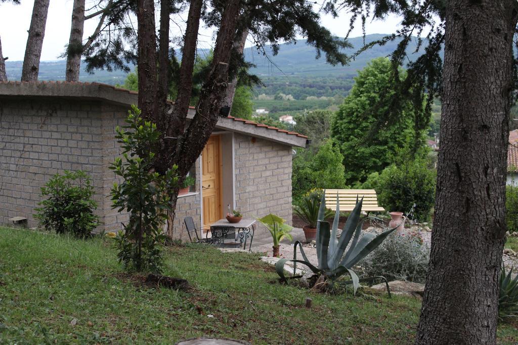 Bed And Breakfast Romantica Evasione Sutri Exterior foto